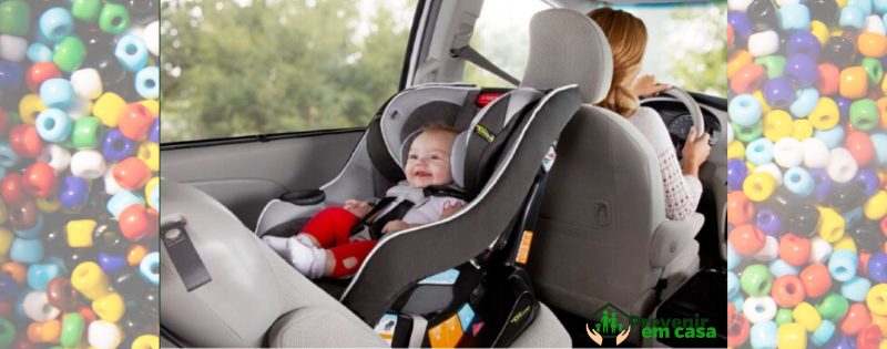 Bebê conforto no carro